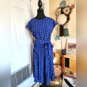 Vintage classic polka dot navy a line pleated dress w/belt